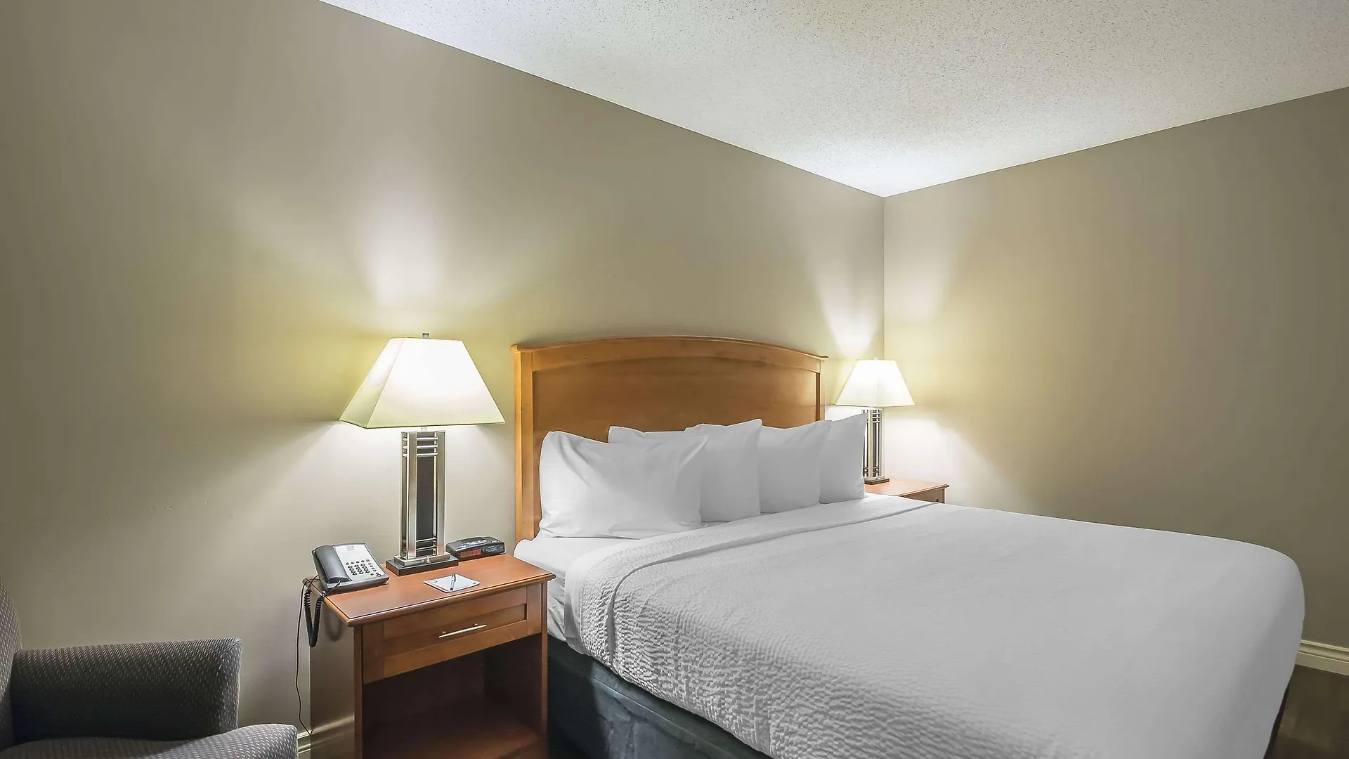 Quality Inn West Edmonton