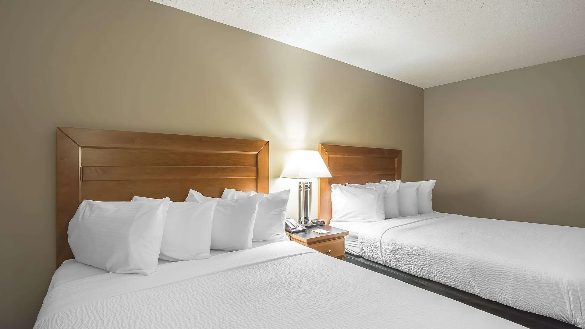 Quality Inn West Edmonton