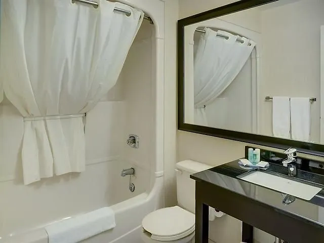 Quality Inn West Edmonton