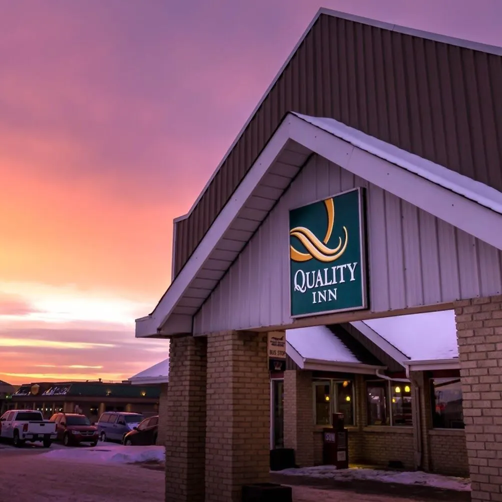 ***  Quality Inn West Edmonton Canada